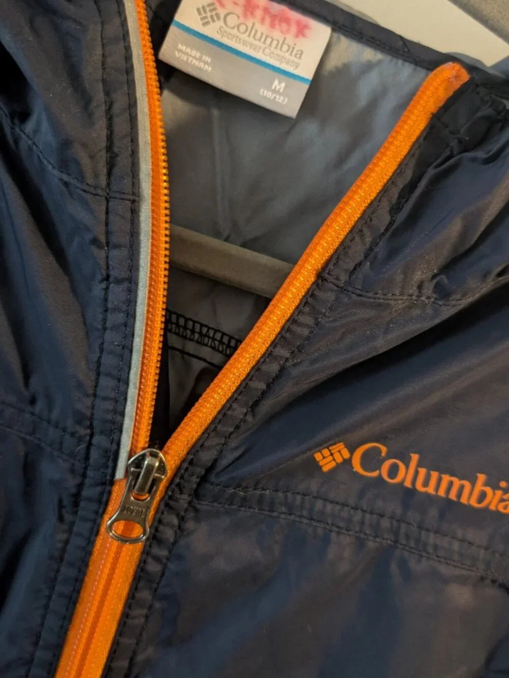 Navy Blue Columbia Rain Jacket - EUC - Size YMD (10/12)